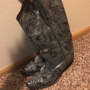 Corral boots